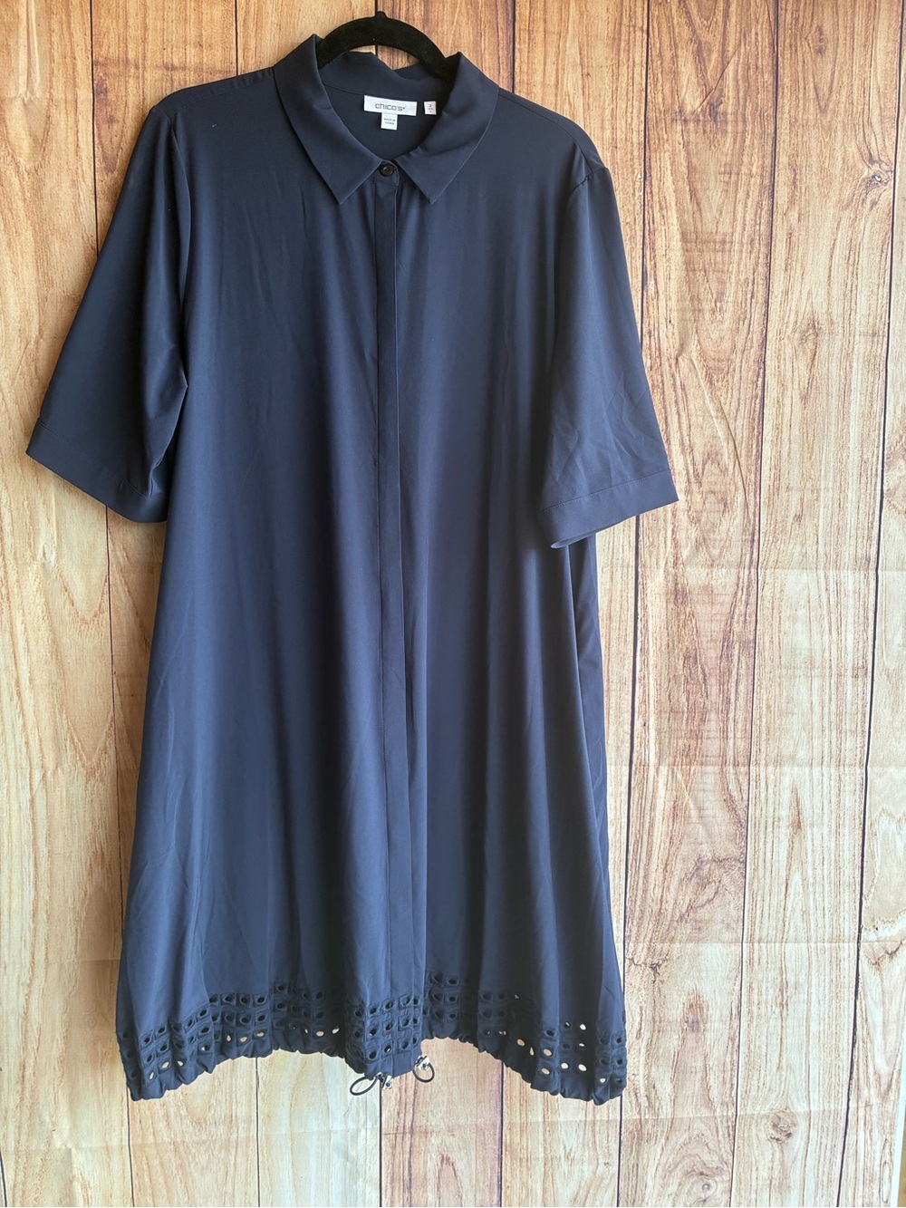 CHICO’S Navy Embroidered Bottom Bungee Dress Size Large (2) - Picture 2 of 9